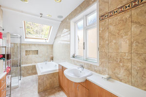 Photo 16- click for photo gallery